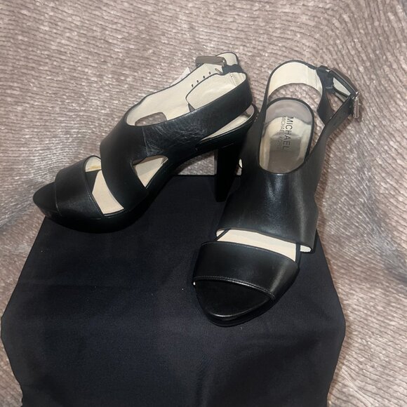 MICHAEL Michael Kors Womens Carla Platform Sandal - Size 10 US (NWOT) - Picture 3 of 7